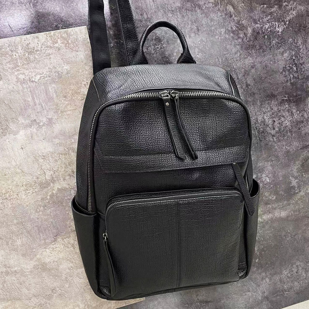 大型男性用本革トラベルバックパック ブラック牛革製ノートパソ - Leather Work Rucksack Mens のレビューと価格