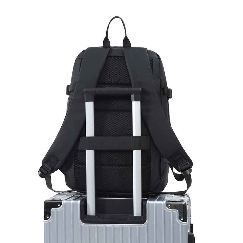 防水加工のPUレザーを使用したビジネス用ラップトップバックパ - Leather Work Rucksack Mens のレビューと価格