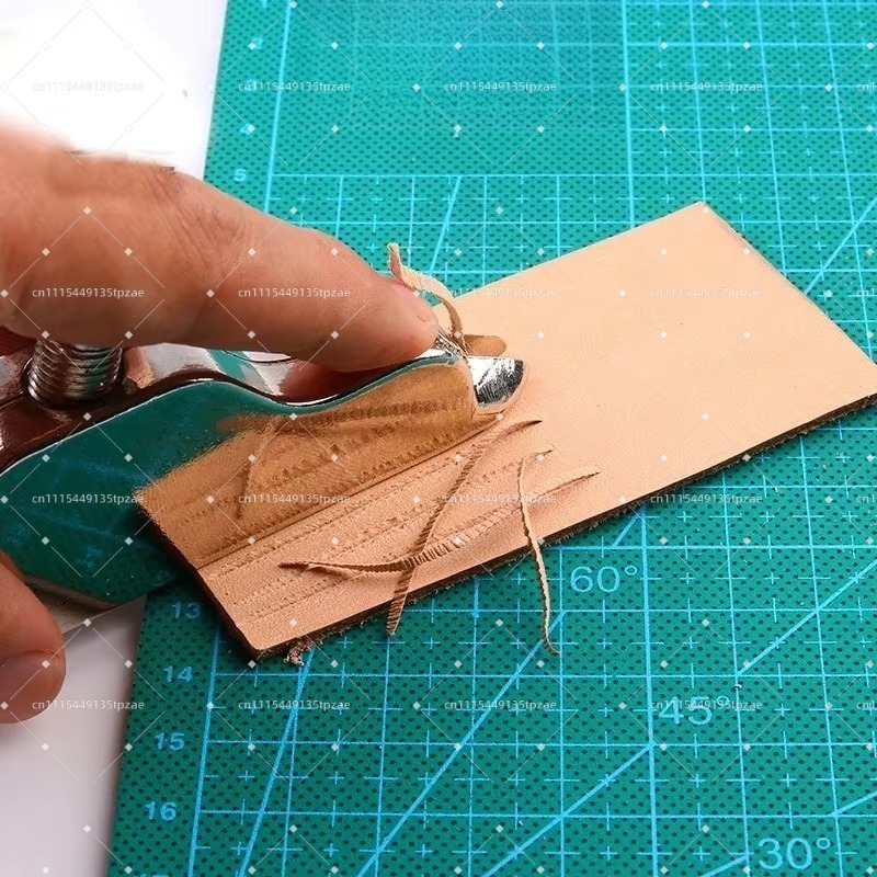 高級レザー用V字溝切り工具。プロ仕様で調整可能。レザー工芸、 - Groover Stitching Tool のレビューと価格