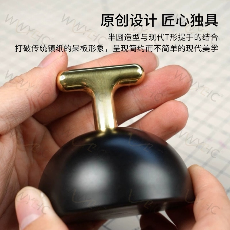 ステンレス製T型レザープレスウェイト、半円形ペーパーホルダー - Leatherwork Hand Press のレビューと価格